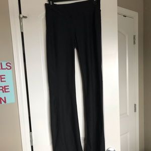 Boot cut yoga pants